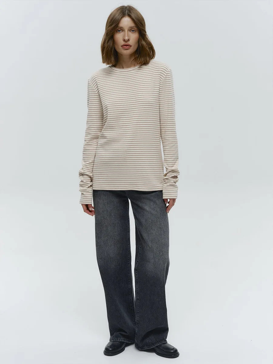 חולצת כותנה עם פסים וצווארון עגול
